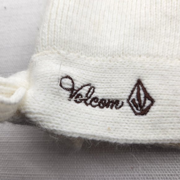 Volcom Womens Ivory White OS Knit Beanie Tie Side Cap Hat Warm Outdoors Ski - Picture 2 of 4